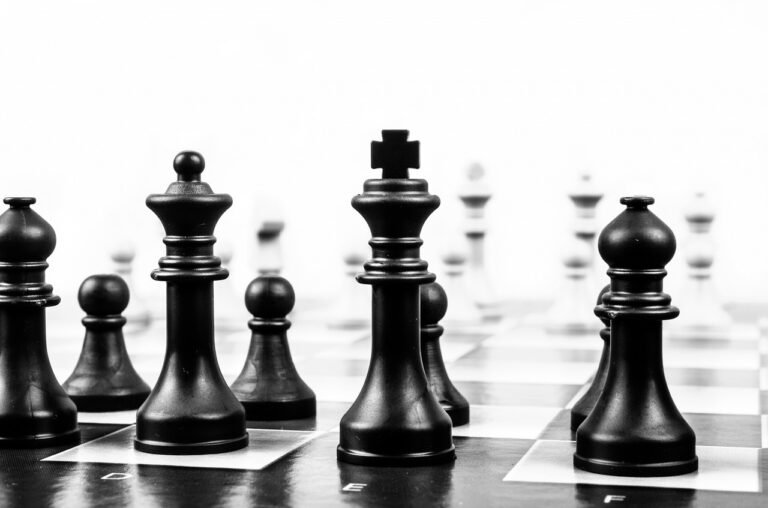 Growth strategy consultation visual focused on auditing brand performance, refining direction, and scaling with data-driven decisions.